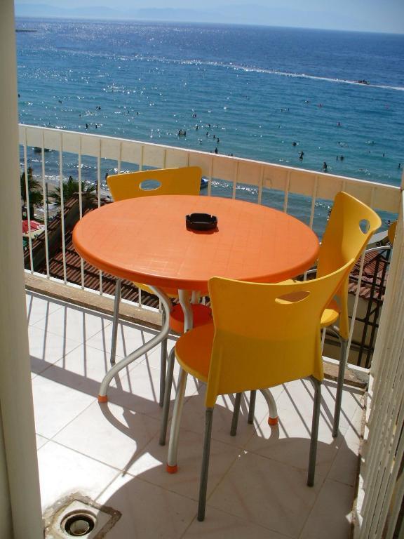 Kibar Apart Pansiyon Kuşadası Phòng bức ảnh